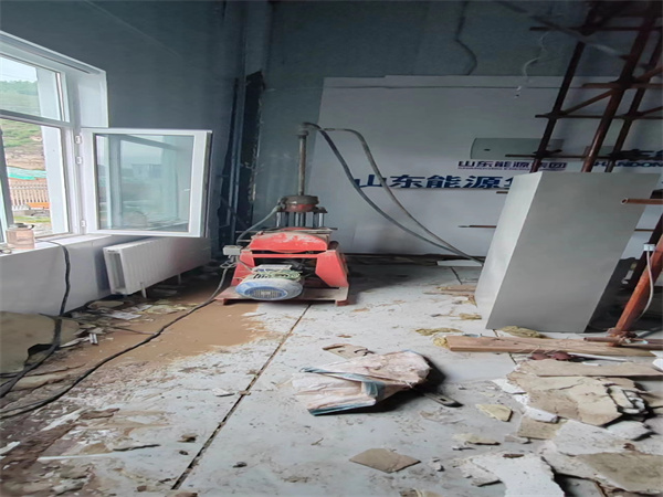 嵩明地基基础下沉墙体裂缝加固注浆顶升施工